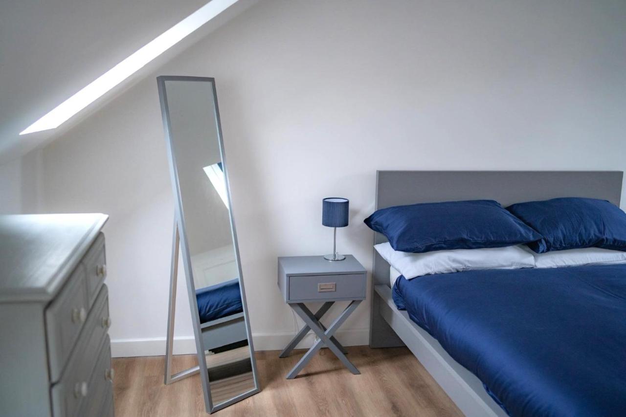 The Red House Modern Stylish Home From Home Walking Distance To Cardiff Bay And City Centre With Parking 外观 照片
